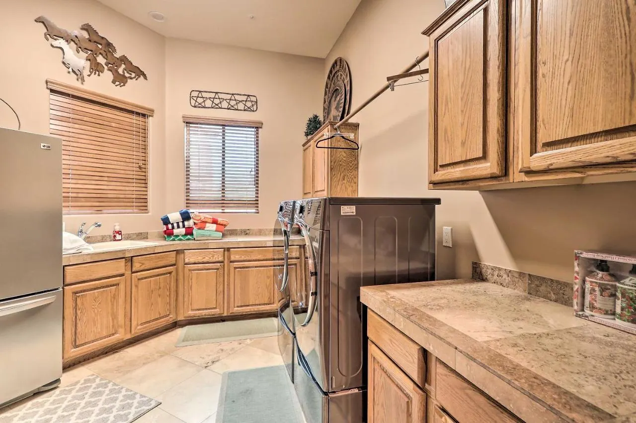 Lavish Estate With Sports Court And Home Theater! Scottsdale 0*,  Stany Zjednoczone Ameryki